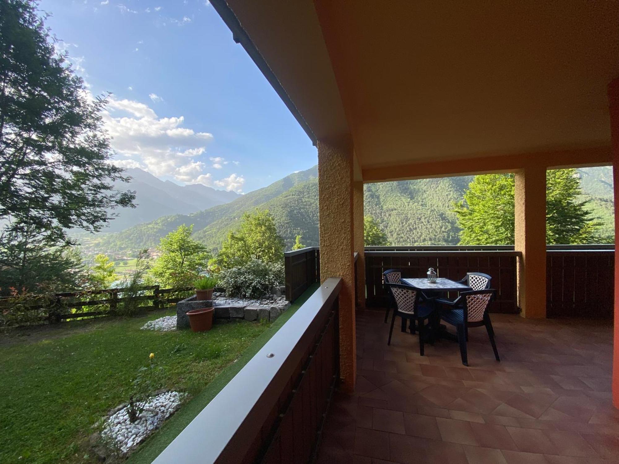 Le Terrazze Sul Lago - Ledro House Пьеве-ди-Ледро Номер фото